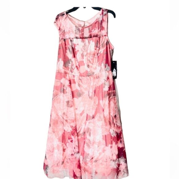 Dresses & Skirts - Lovely Grace Floral sleeveless Dress flare floral dress, cocktail, pink multi XL